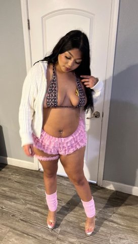 San Francisco Female Escorts — Outdoor Candids/Car Dates - 1
