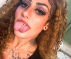 Long Beach escorts - Slim-thick Blue-Eyed White Girl Escort — Tattoos, Big Booty & In-Call/Outcall