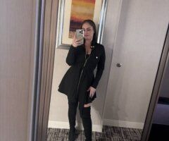 Portland escorts - Petite brunette spinner back — Savannah (44)