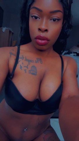 Auburn, AL Discreet Female Escort — Party Sessions - 1