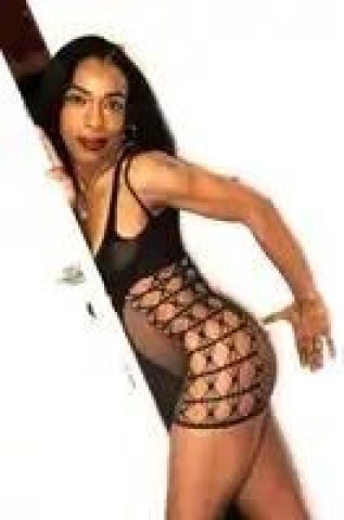 Killeen TX Amber—Petite Curvy Female Escort (Incalls & Outcalls) - 1