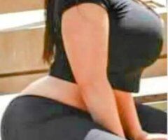 St. Louis escorts - SNOW BUNNIES INSIDE — Duos, Private Incall