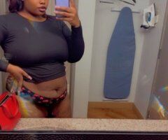 Discreet Des Moines Female Escort — Curvy, Squeaky-Clean Vibes - Image 3
