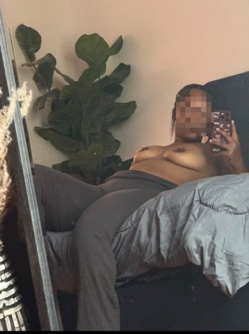 Harrisburg Female Escort — FaceTime companionship & personal time - 1