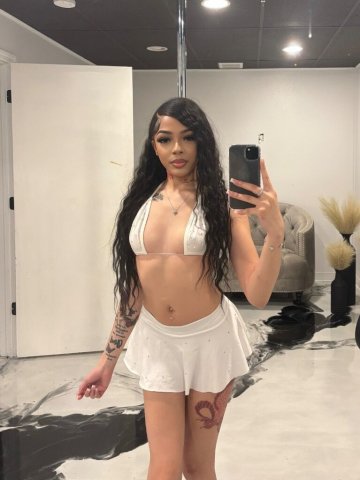 Portland OR Sweet Petite Escort — New Provider, Facetime Verified (21) - 1