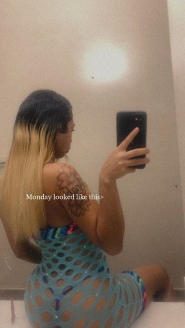 Miami Female Escort — Incalls (Cardate Only) 25 - 1