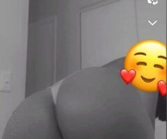 Bloomington escorts - Pretty Freak — Car Date Head & Sexy Massages (Happy Endings) in Bloomington/Normal