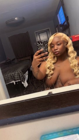 Memphis Female Escort — Outcall RUSH + Incall Options - 1