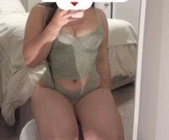 Sweet & friendly girl ready to meet - Image 1