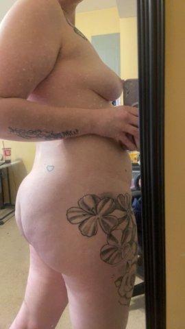 Thick MILF Escort (26) in Chicago, Illinois - 1