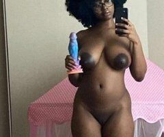 Independent Outcall Car Fun with Young or Older Man (Discreet) - Image 4