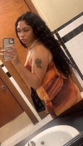 Scranton, Pennsylvania Female Escort — In-call/Out-call, Car Date & Massage - 1