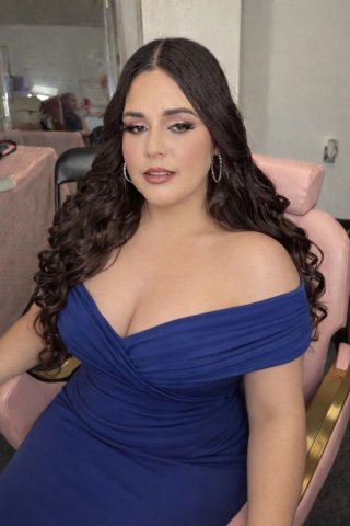 Sweet & Respectful Escort — Friendly Conversations - 1