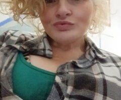 Tampa Blonde Thick Girl — 24/7 Car Dates & Live Video Sessions - Image 5