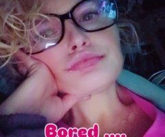 Tampa Blonde Thick Girl — 24/7 Car Dates & Live Video Sessions - Image 7