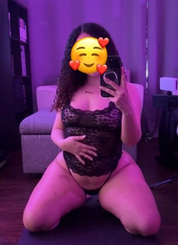 Niki (Latina) Nueva en Indianapolis — Escort Femenina - 1