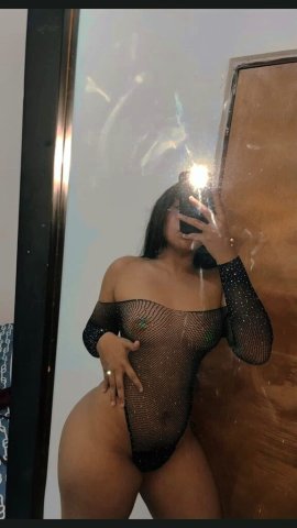 Drama-Free Female Escort in Boston, MA — Discreet & Private - 1