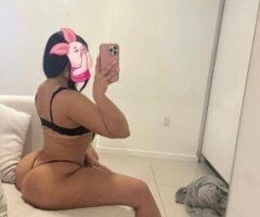 Boston Female Escort for Bbj and Extra Play - Image 3