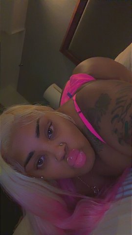 Strawberry Poundcake — 44H naturals, thick thighs, anal & rimming - 1