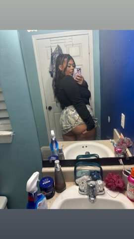 Curvy and Fun Escorts in Panama City, FL - 1
