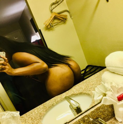 Waco, TX Female Escort for Outcall (Car Play) - 1