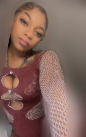 Sacramento CA Dominican Delight — Incall & CarPlay (24) - 1