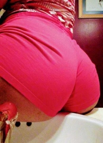 Chyna/Apple  — Cleveland Female Escort (Face Time & Outcall Only) - 1