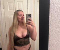 Indianapolis escorts - Sweet, discreet chats with a fun 24/7 vibe  - 25