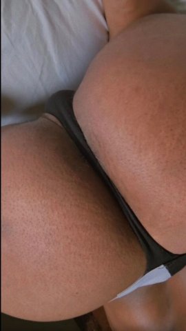 Oakland/East Bay Petite Female Escort — Incall & Outcall - 1