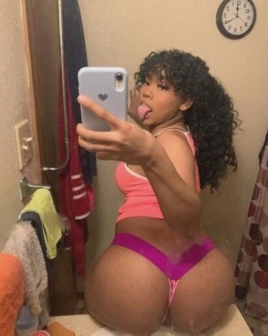 Raleigh-Durham Female Escort — Incall, Outcall, Carplay & Video/Pic - 1