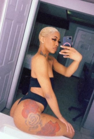 Dallas TX Outcall Only Female Escort - 1