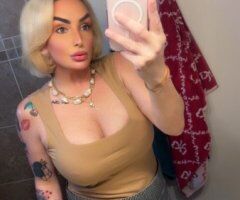 Karma — Blonde outcall only female escort (Treasure Coast) for upscale companionship & body massage - Image 2