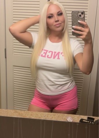 Blonde Bombshell Escort — London Falls, P411 Verified (P71809) - 1