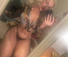 Sacramento escorts - Sacramento Blonde Escort (Slim Build, Blue Eyes) — Meet-Ups & Video Verification