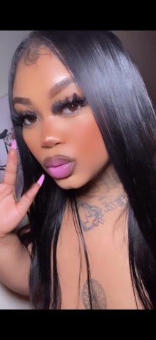 Cleveland, Ohio Female Escort — Content & Throat Service - 1
