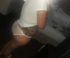 Dallas MILF Escort for outcalls, live video, & snap/FT sessions - Image 3