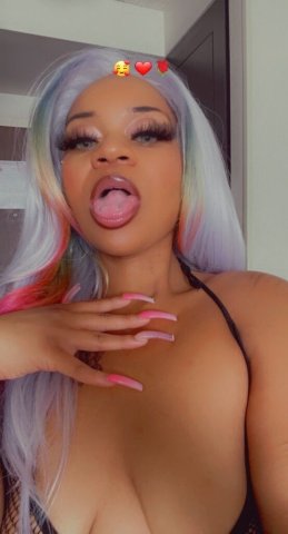 Cleveland Petite Female Escort — Outcall/Incall + BDSM Dom Play - 1