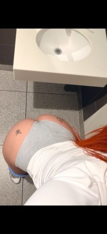 High-class brunette Latina escort (27) in Orlando - 1