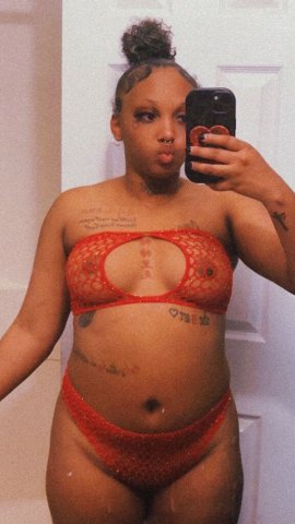 Milwaukee WI Female Escort — In/Outcall & Cardate Available - 1