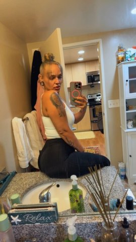 Palm Springs Thick Mixed Playgirl — Incalls w/ Deposit - 1