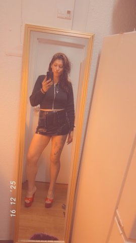 Kansas City, MO Half Hour Incall Female Escort — Vanilla, Greek, BJ Quick Visits - 1