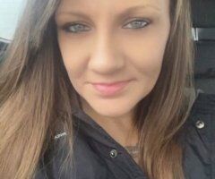Samantha — Minneapolis/St. Paul Curvy Female Escort (Incall/Outcall, Overnights, Video) - Image 2