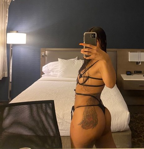 Orange County Elite Female Companion - 1