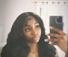 Milwaukee escorts - Milwaukee Petite Carmel Treat — Very Discreet