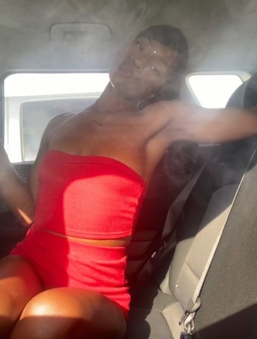 Sweet Petite Chocolate Princess — Petite, flexible incall - 1