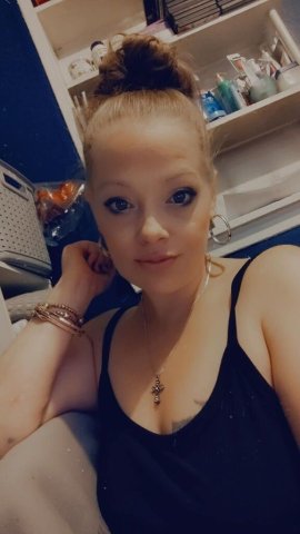 Bourbonnais, IL Female Escort — Kissing, Greek & Bare Services - 1