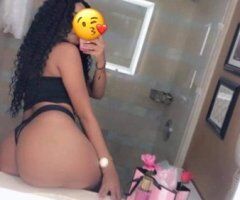 Manhattan Female Escort — Spanish Mamii, Outcalls & Party Favors - Image 3