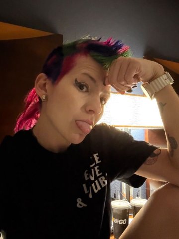 Minx — Petite Emo Female Companion (Austin) Incalls at the Domain - 1