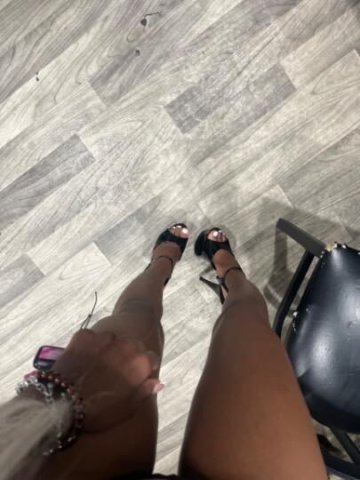 Green Bay WI Female Escort — Full Body Massage, Prostate & Fetishes - 1