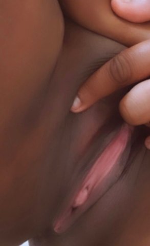 West Palm Beach Female Escort — Outcalls & Incalls, Slim Petite - 1